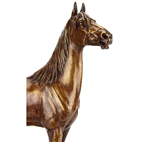 Скульптура конь «Нигер». Дюбукан.