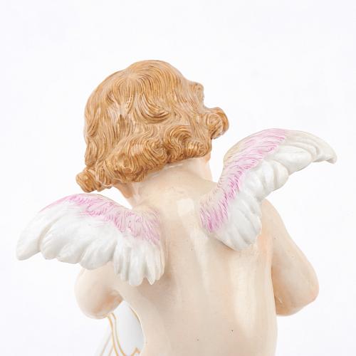 Meissen. "Амур со стрелой". 19 см.