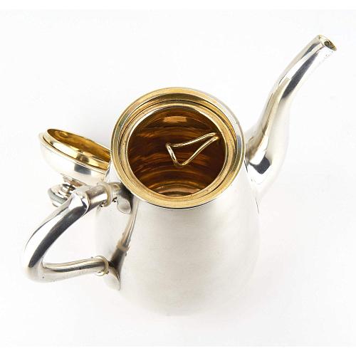 Чайник гладкостенный. П. Овчинников.