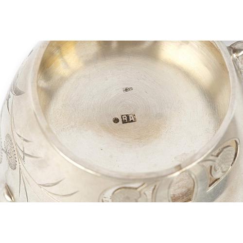 Сервиз «Репейник и виноград»