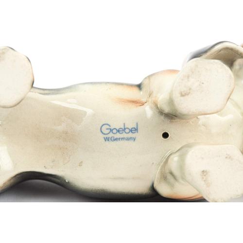 Бассет. Фабрика Goebel.