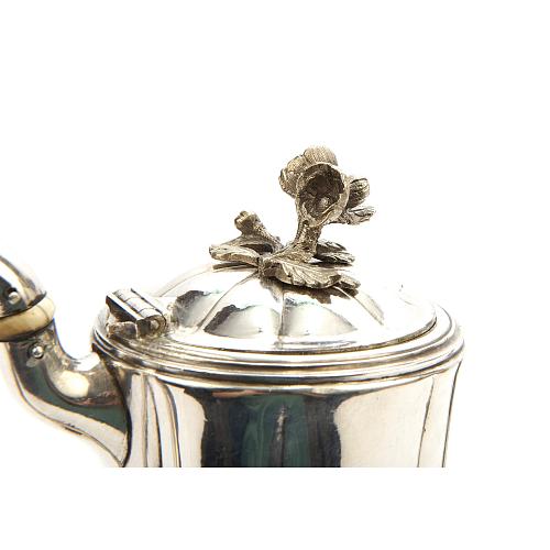 Кофейник. Царское серебро.