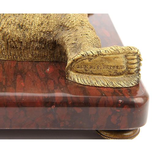 Скульптура «Лежащая медведица». Либерих.