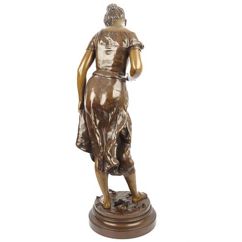 Скульптура «Искренность».  Эмиль Карлье.