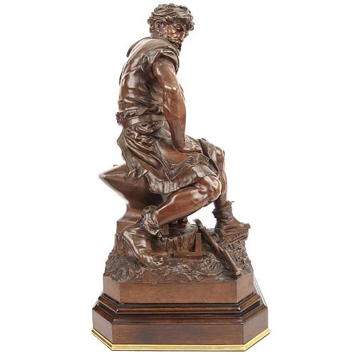 Скульптура «Труд». Шарль Лебург.