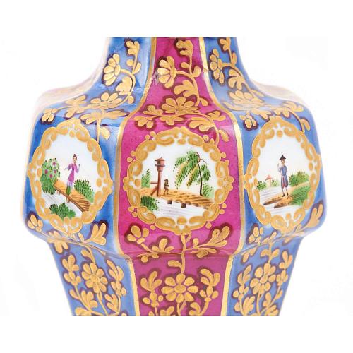 Парфюмерный флакон «Китайские мотивы». Гарднерь.