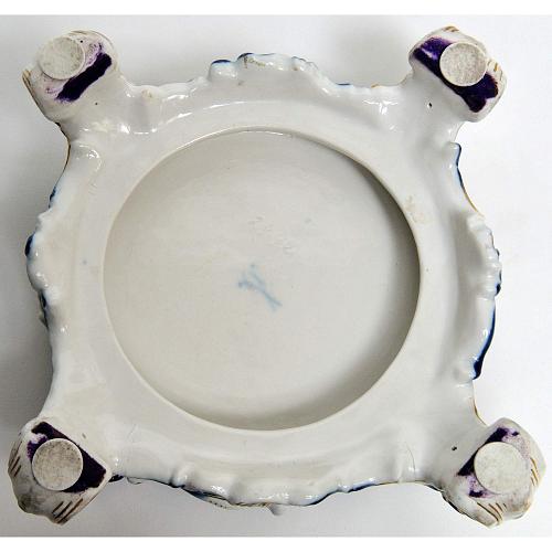 Ваза декоративная "Танцующие".