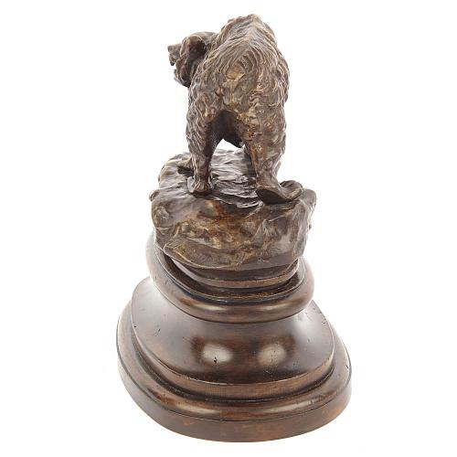 Скульптура «Медведь на скале». Тургенев