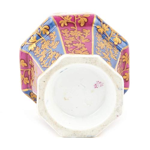 Парфюмерный флакон «Китайские мотивы». Гарднерь.