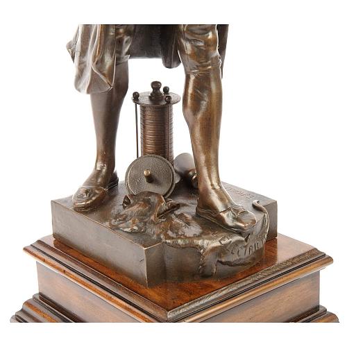 Скульптура «Электричество». Пико