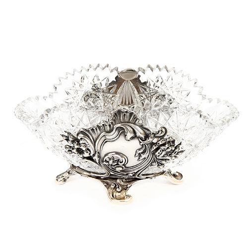 Ваза для фруктов.