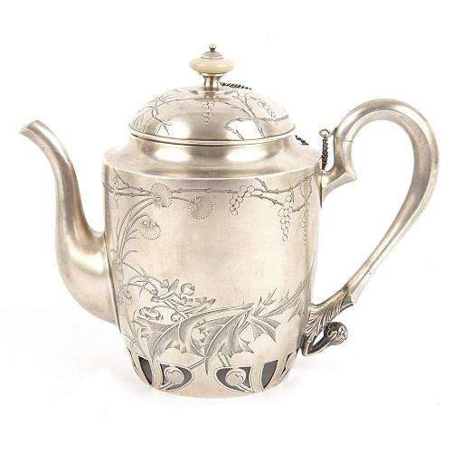 Сервиз «Репейник и виноград»